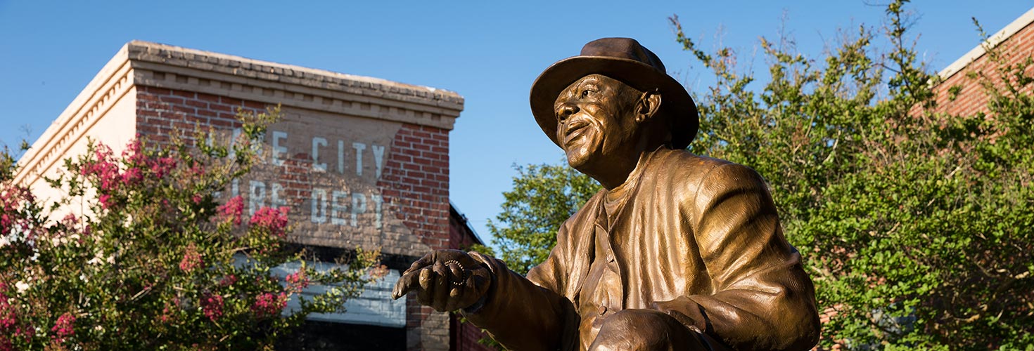 Statue in downtown setting